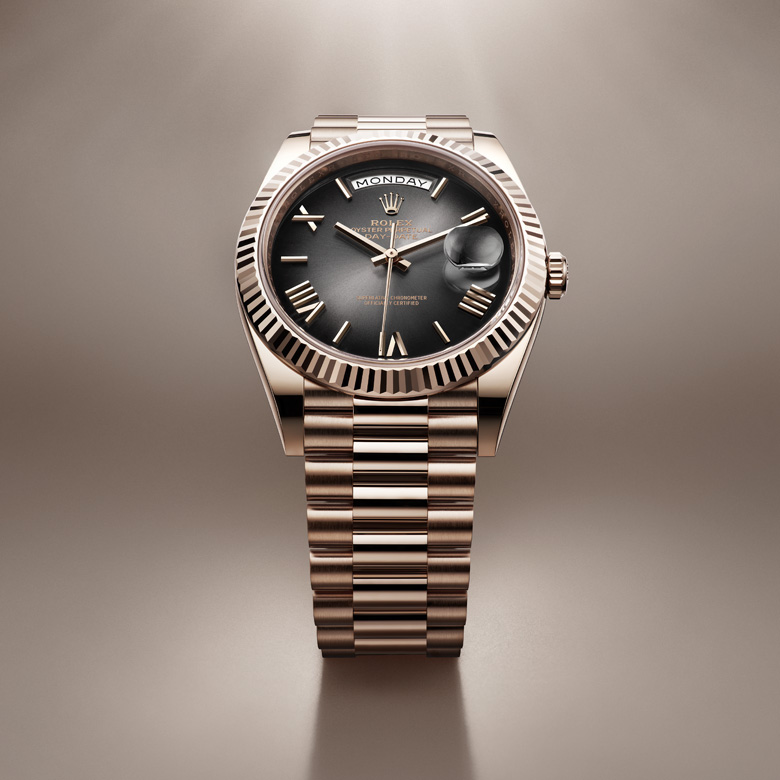Rolex Day-Date in 18 kt yellow gold, M228348RBR-0002 - Royal de Versailles