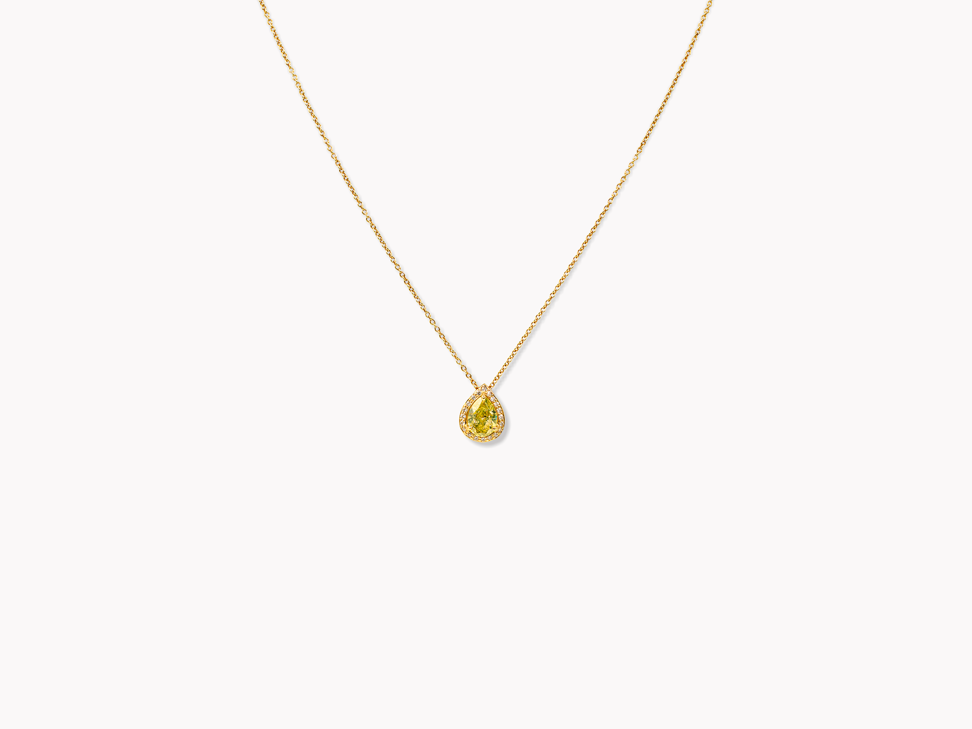 18kt Yellow Gold Diamond Necklace