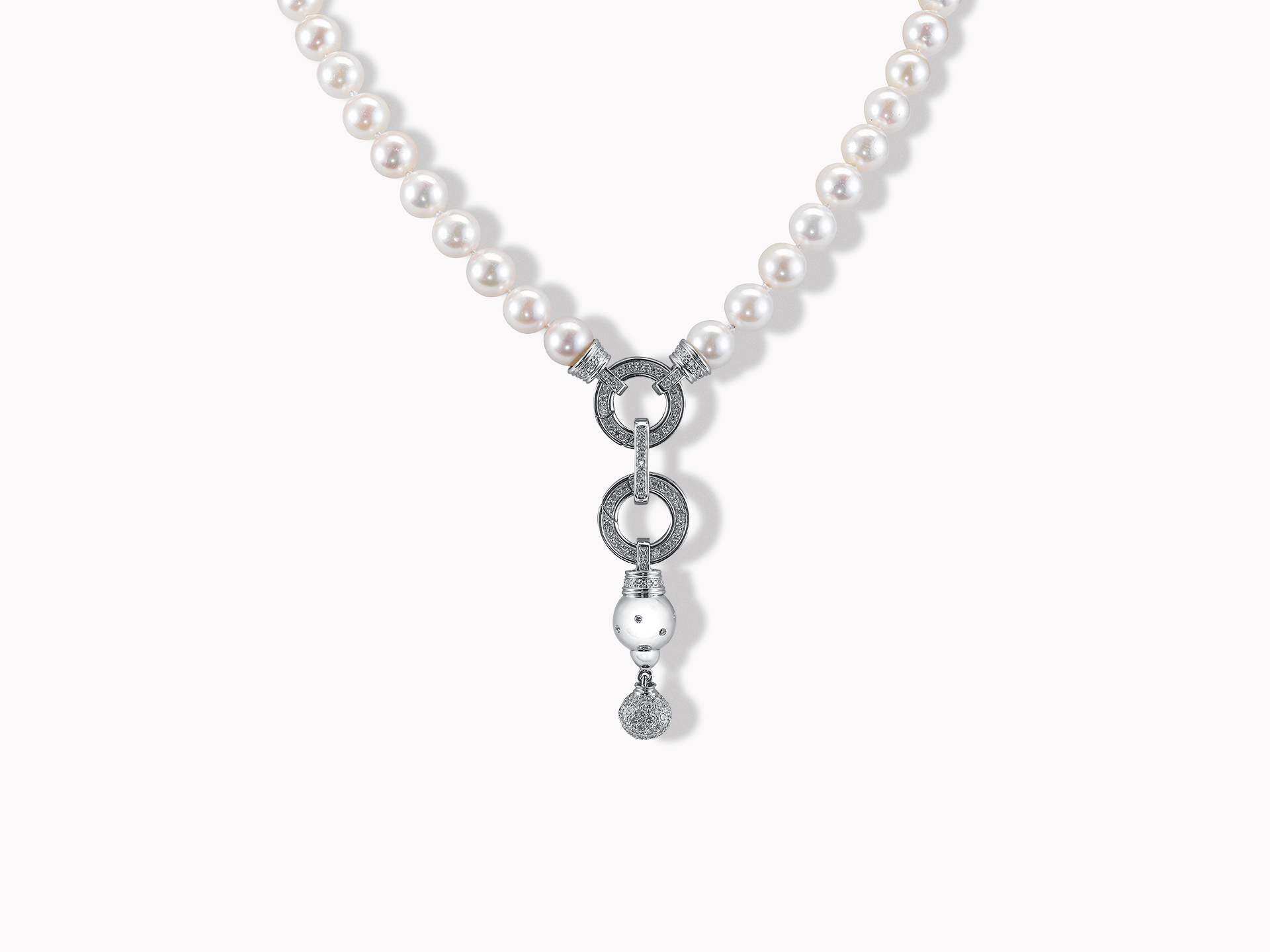 18kt White Gold Pearl Necklace