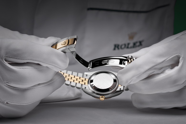 rolex servicing procedure - royal de versailles