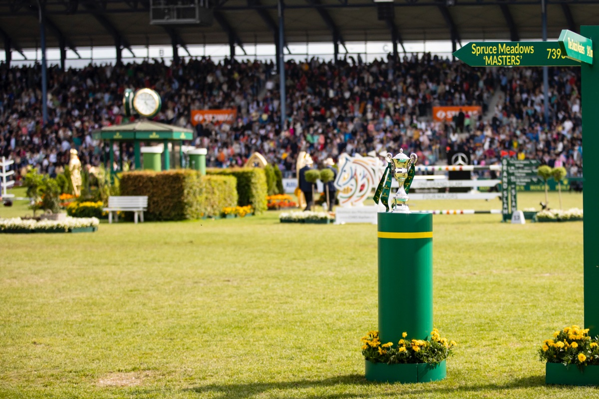 Rolex and the Vienna Philharmonic - world of rolex - royal de versailles